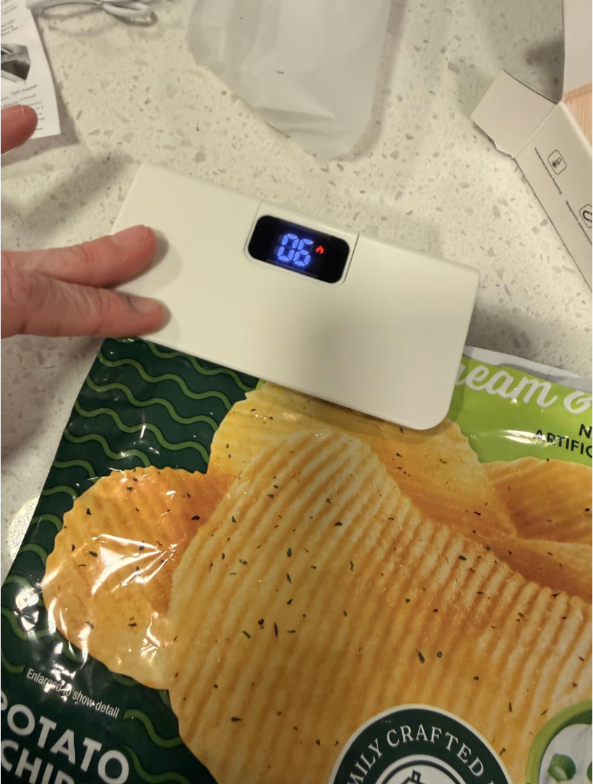 Sealing a bag of chips with LockNSeal