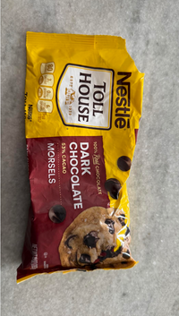 LockNSeal works on chocolate chip bags too