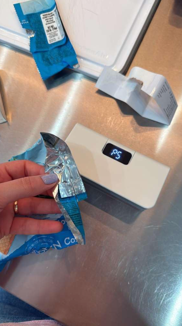 Resealing a coffee pouch with LockNSeal